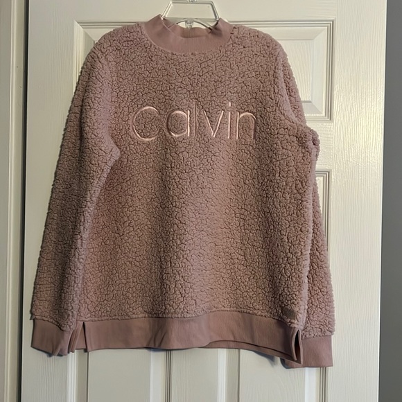 Calvin Klein Sweaters - Calvin Klein Crewneck